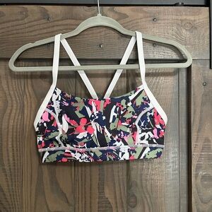 Lululemon Rise and Run Bra